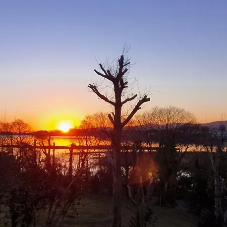 Hébergement de vacances Brand New 2 Bedroom Overlooking Bay Estuary *