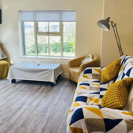 Brand New 2 Bedroom Overlooking Bay Estuary Vakantiehuis *