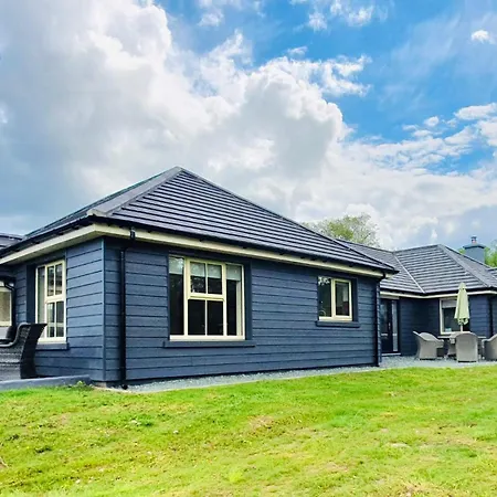 Brand New 2 Bedroom Overlooking Bay Estuary Hébergement de vacances Kenmare