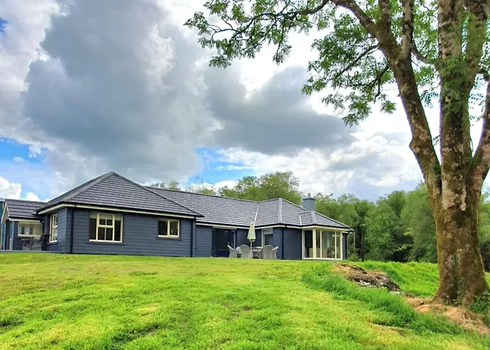 Dom wakacyjny Brand New 2 Bedroom Overlooking Bay Estuary Kenmare